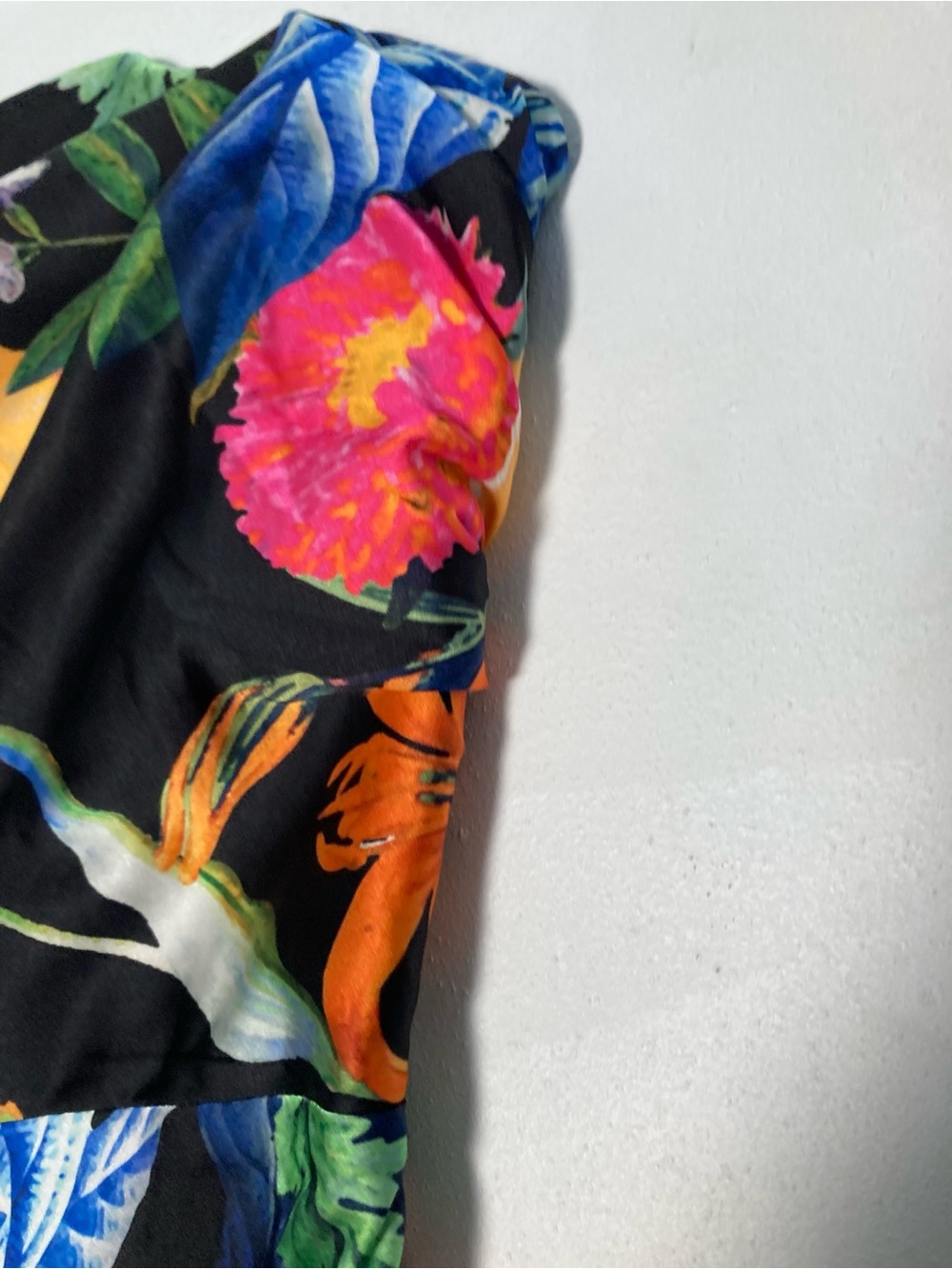 Guess Women's Floral Ruched One-Shoulder Cindy Dress Floral Garden Glow Size 8 - Picture 7 of 15